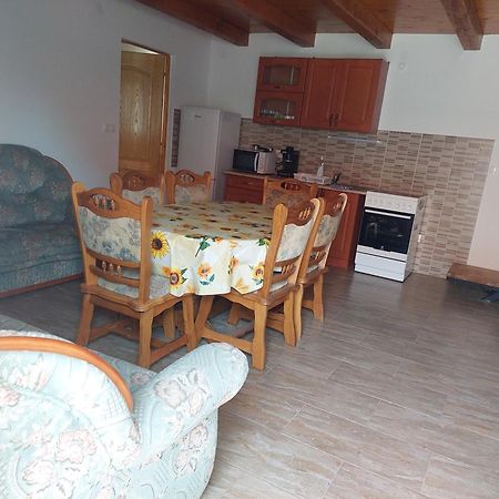 Orban Nyaralohaz Villa Kovagoors ภายนอก รูปภาพ